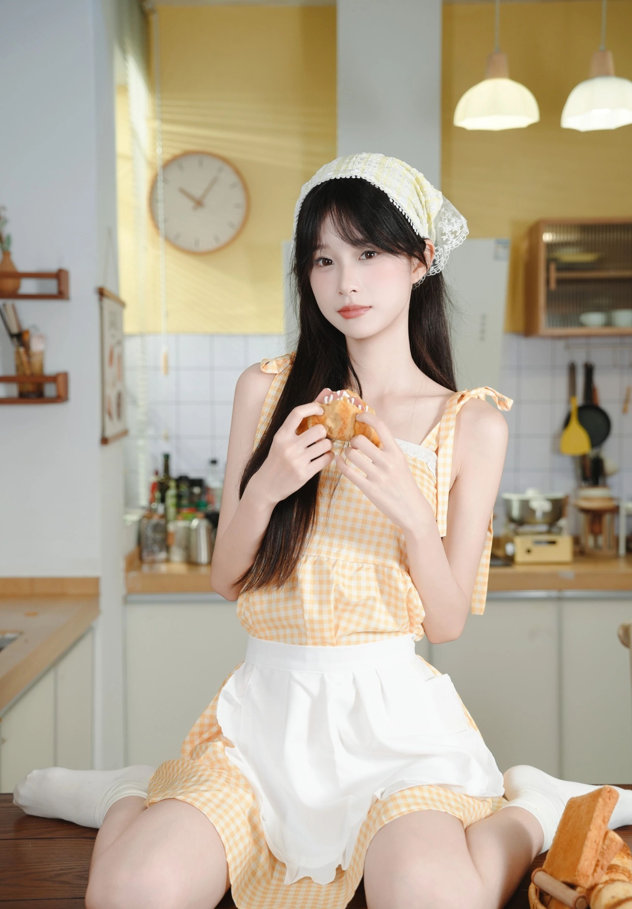 【网图】厨房美少女 【网图】厨房美少女